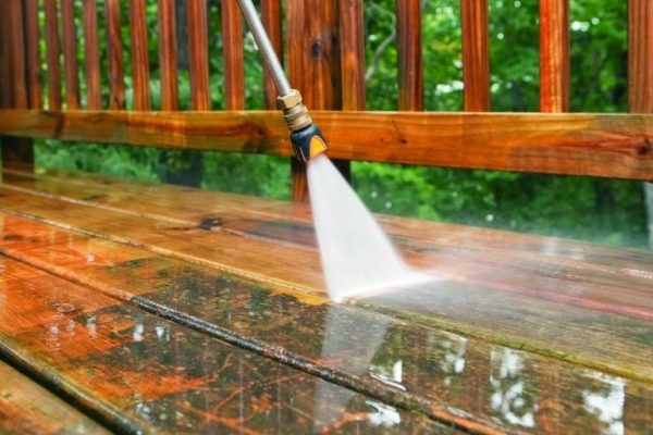 power-washing-wooden-deck-1 power-washing-wooden-deck-1